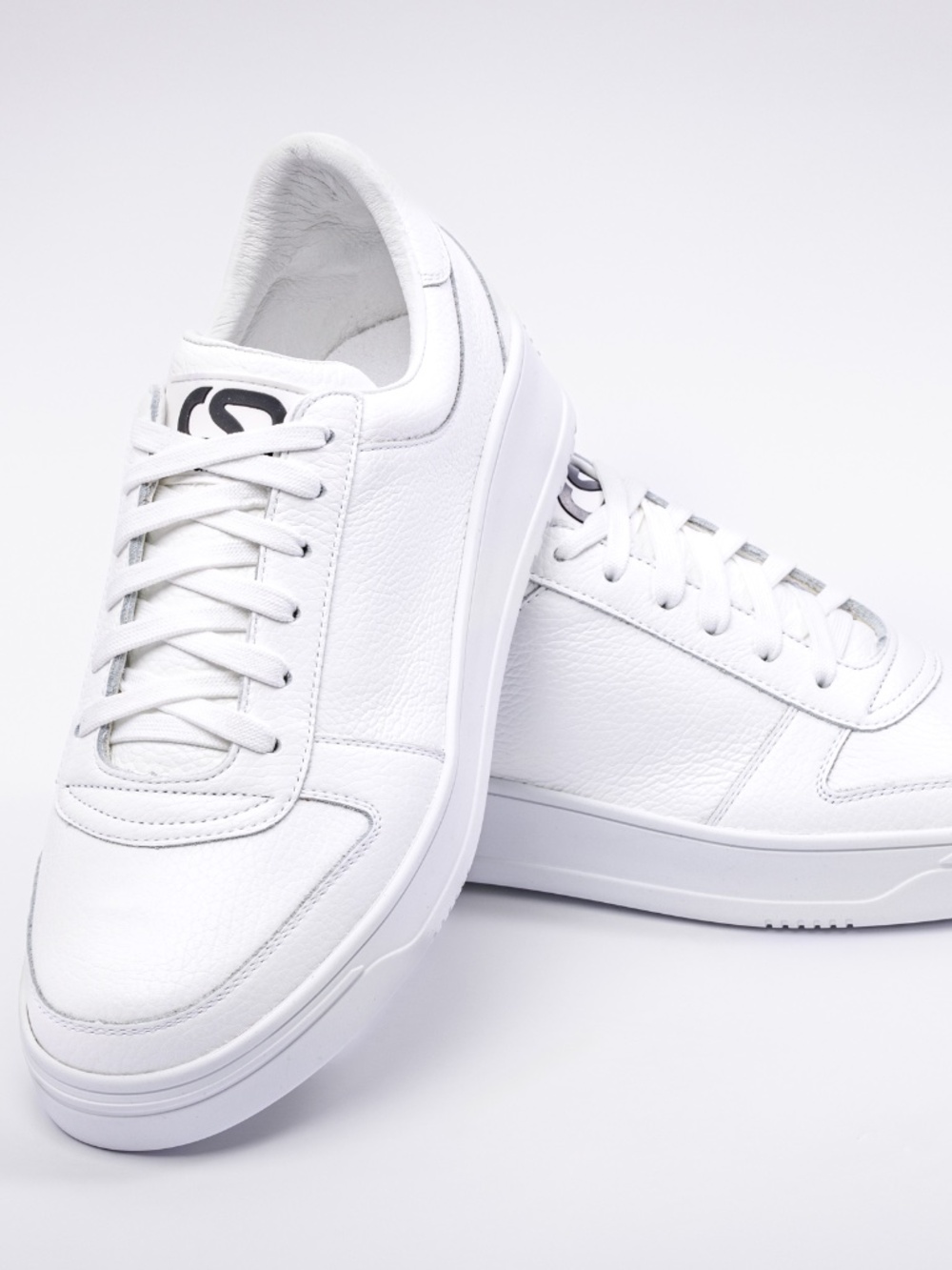 Men Leather Sneaker  (Full White)